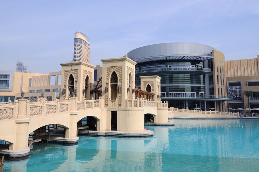 5-minuted-away-from-dubai